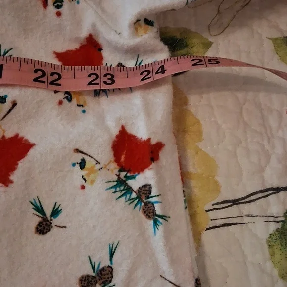 Lanz Medium White and Red Long-Sleeved Nightgown Pajamas - Picture 7 of 11